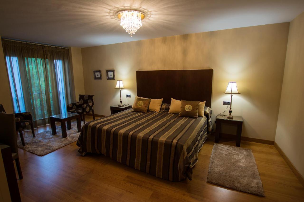 Posada Laura Potes Ngoại thất bức ảnh